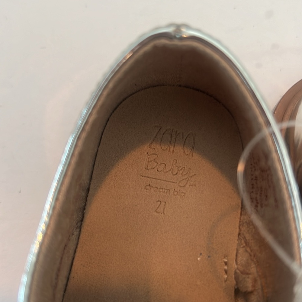 Zara - Picture 6 of 8